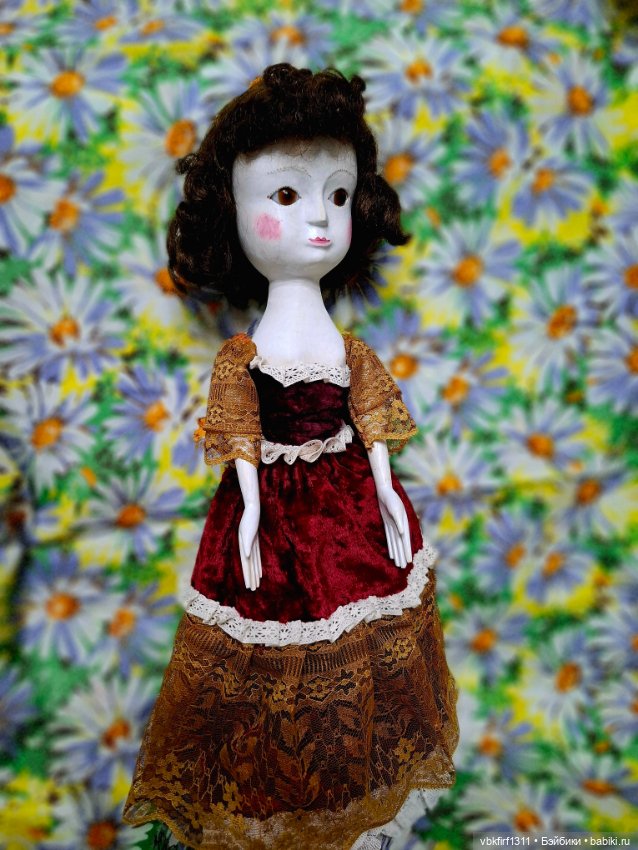 Королева Анна,реплика старинных кукол