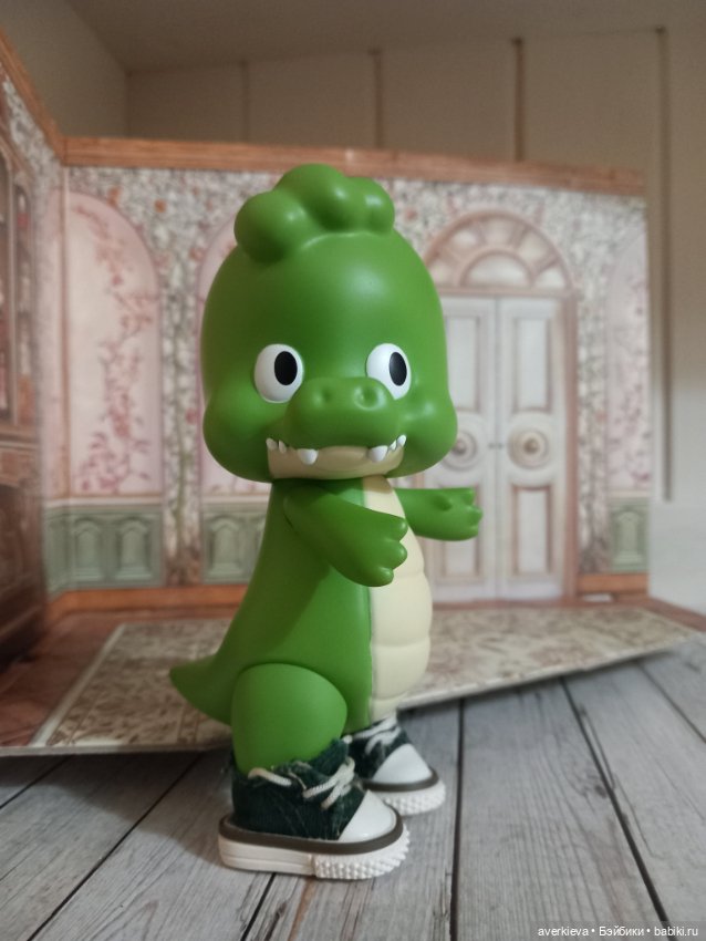 Неожиданно — Азиатские виниловые куклы (разное): Китай