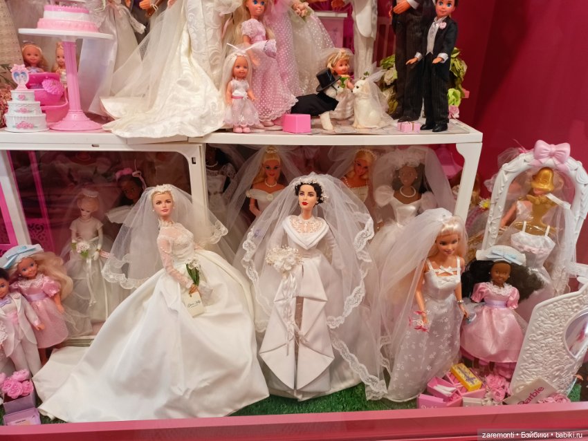 Две сестренки в отпуске — Куклы Barbie (Барби): Looks