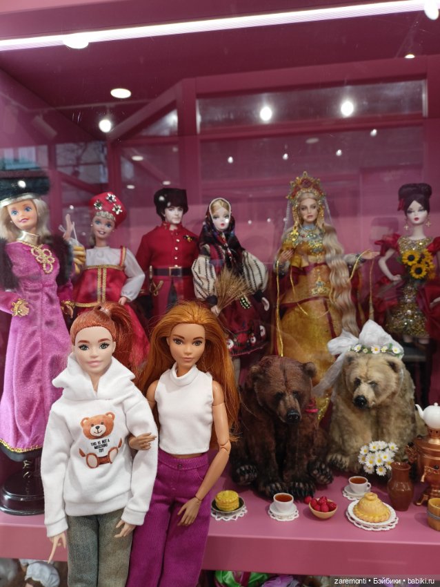 Две сестренки в отпуске — Куклы Barbie (Барби): Looks