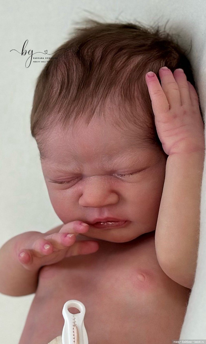 Tulipa скульптора Priscila Lopes, автор прототипа Barbara Gonzalez