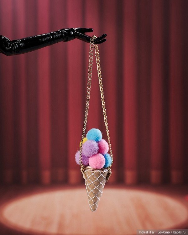 Набор сумочек — Куклы Integrity Toys (Интегрити): Poppy Parker (фото 4)