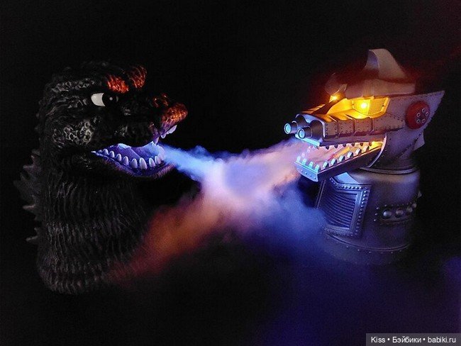 Paragon FX Group - ёлочные украшения «Godzilla vs. Mechagodzilla» (фото 3)