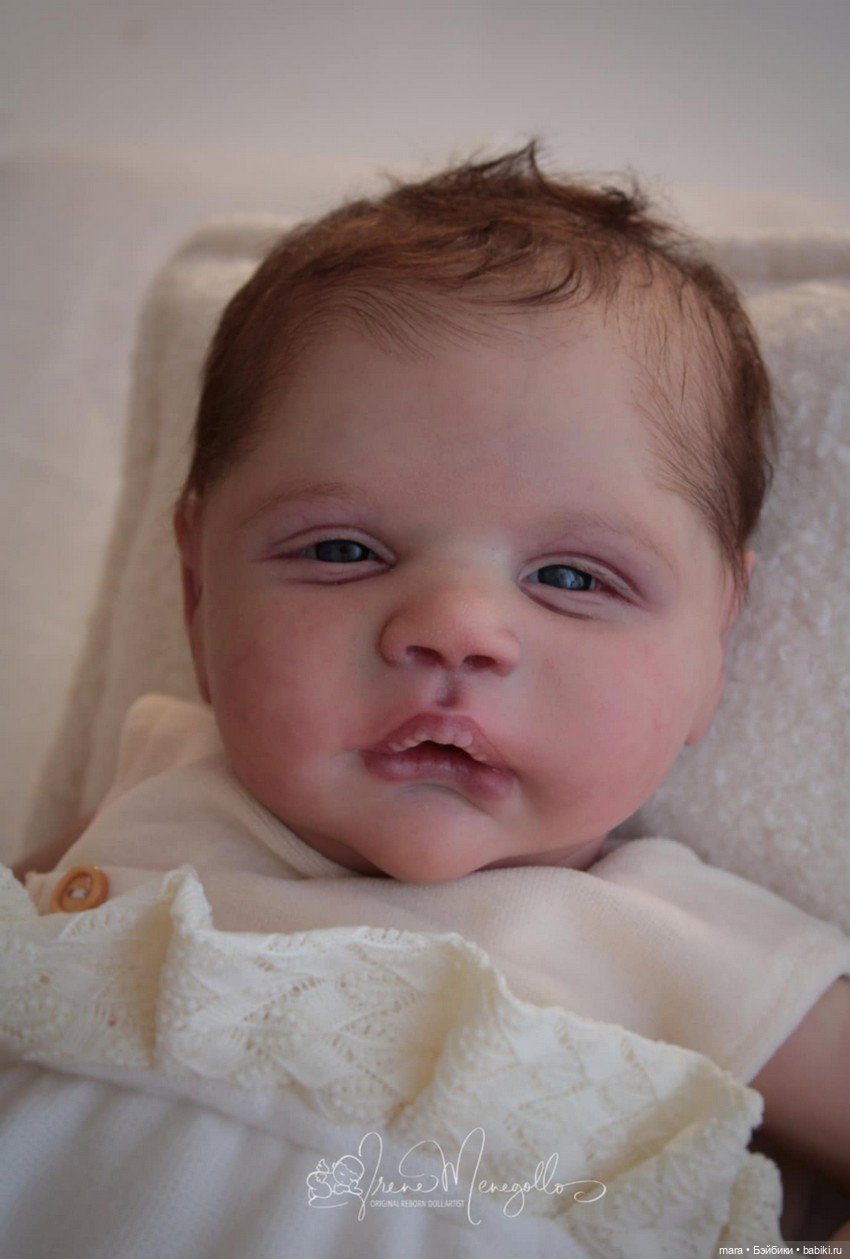 Alessandro Awake скульптора Cassie Ann Love, автор прототипа Irene Menegollo