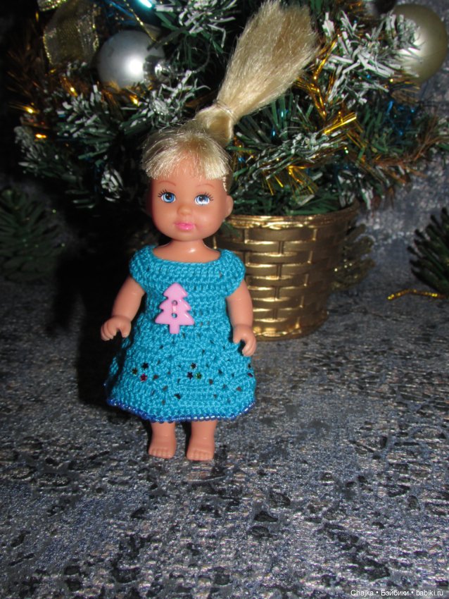 Вязаные платья на кукол Evi simba — Еви (11 см) - "Зимний Лес". Предновогодний показ "Рождественская Сказка для кукол"