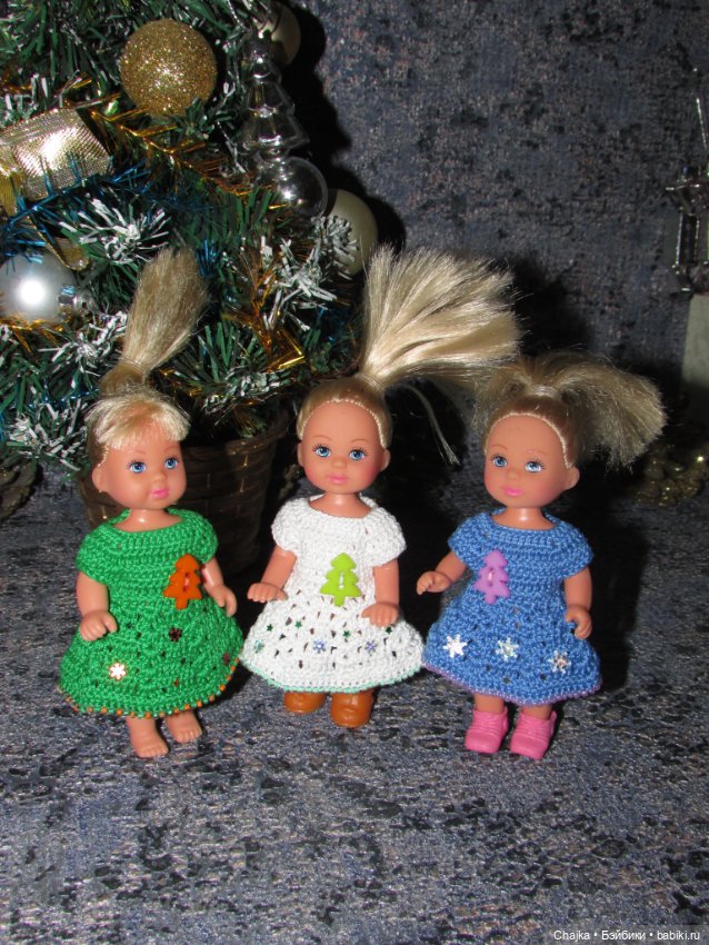 Вязаные платья на кукол Evi simba — Еви (11 см) - "Зимний Лес". Предновогодний показ "Рождественская Сказка для кукол"