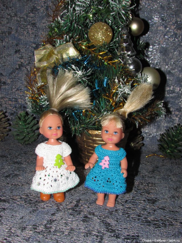 Вязаные платья на кукол Evi simba — Еви (11 см) - "Зимний Лес". Предновогодний показ "Рождественская Сказка для кукол"