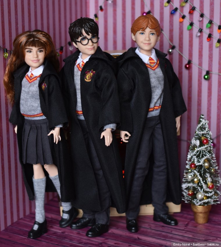 В гостиной Гриффиндора — Куклы Harry Potter (Гарри Поттер) Mattel: Wizarding World (фото 2)