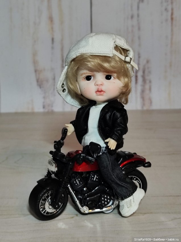 Дети на новом мотоцикле 🏍️ (фото 3)