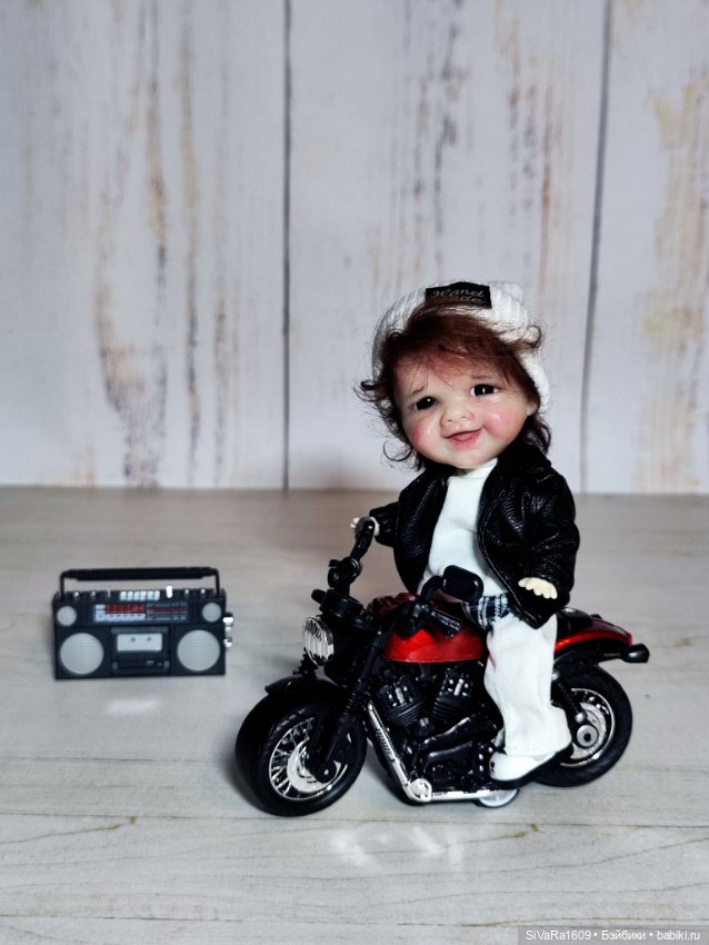 Дети на новом мотоцикле 🏍️ (фото 7)