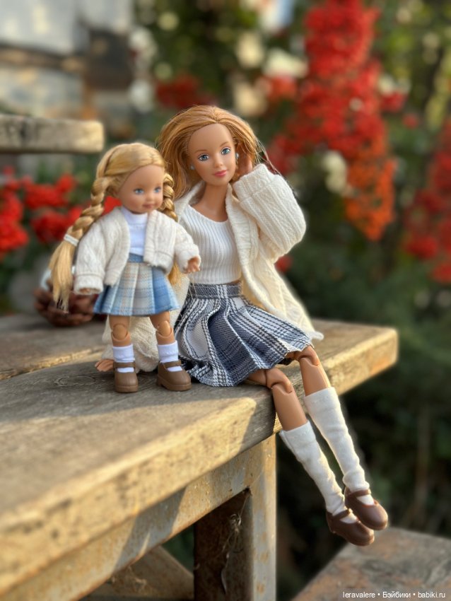 Ко дню матери 🤍 — Коллекции игровых кукол (Playline): фото полок (фото 10)