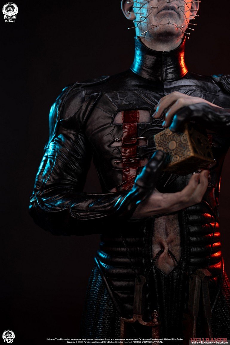 Premium Collectibles Studio - статуя Пинхеда (фото 7)