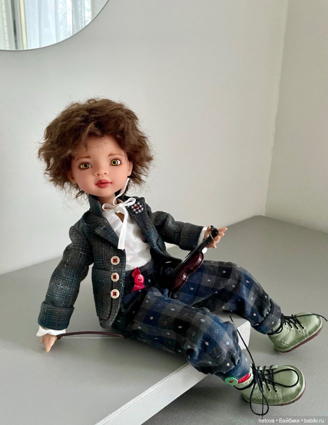 Шарнирные куклы «пуговки» - мальчики. Яша-скрипач (фото 7)