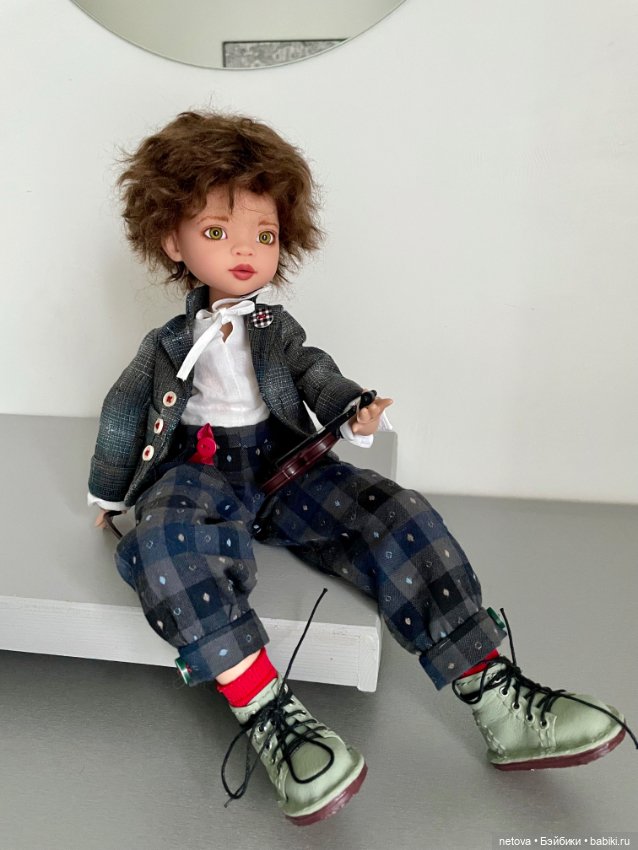 Шарнирные куклы «пуговки» - мальчики. Яша-скрипач (фото 6)