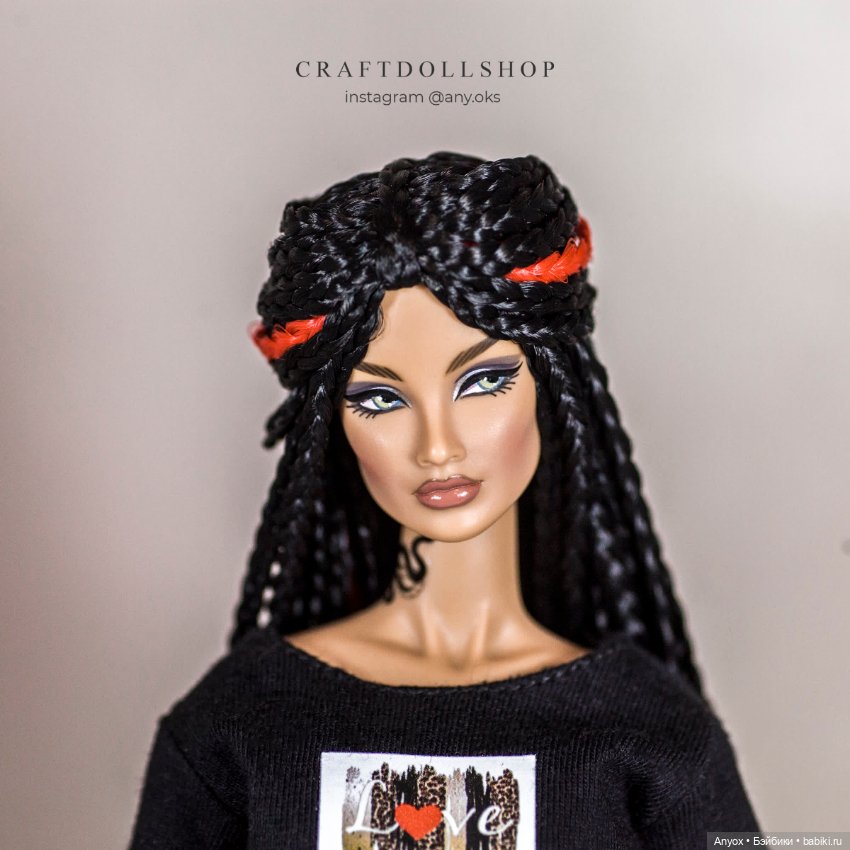 Новые парики для 1/6 - рубеж мини масштаба пройден)