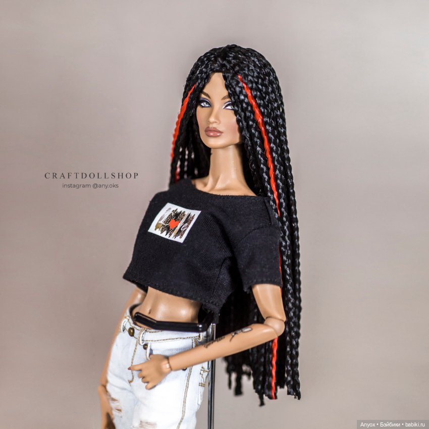 Новые парики для 1/6 - рубеж мини масштаба пройден)