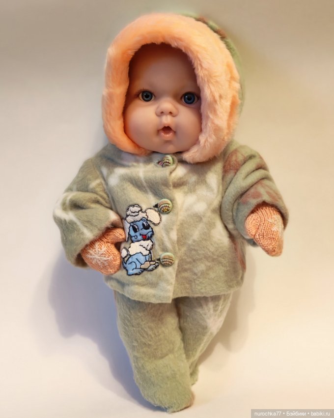 Малыши - ясельная группа — Коллекции игровых кукол (Playline): фото полок