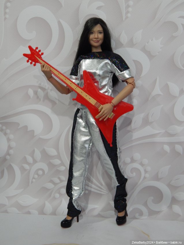 Диско, платьица и прочее — Одежда и обувь для кукол своими руками: фото (фото 2)