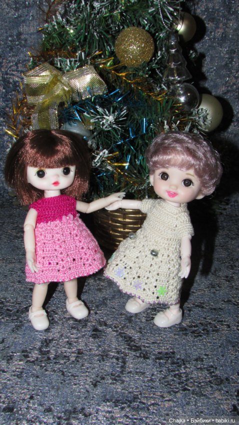 Вязаные наряды на шарнирных кукол 16 см (bjd 16 sm). Предновогодний показ "Рождественская Сказка для кукол"