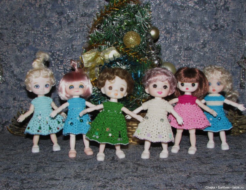 Вязаные наряды на шарнирных кукол 16 см (bjd 16 sm). Предновогодний показ "Рождественская Сказка для кукол"