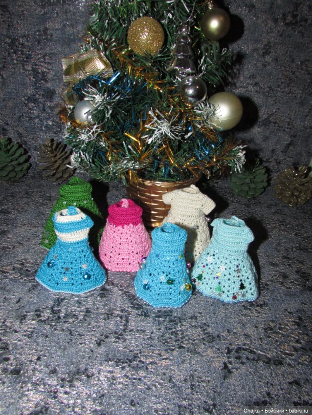 Вязаные наряды на шарнирных кукол 16 см (bjd 16 sm). Предновогодний показ "Рождественская Сказка для кукол"