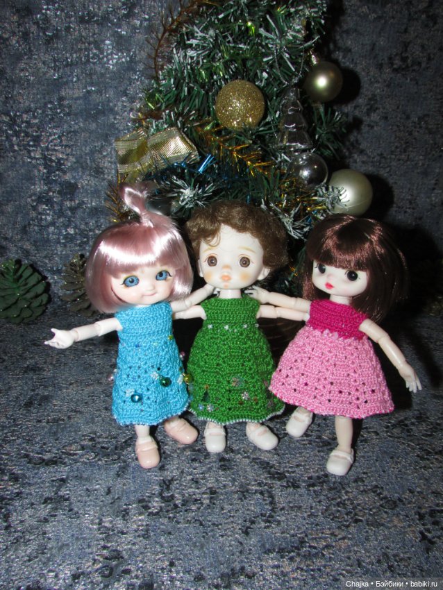 Вязаные наряды на шарнирных кукол 16 см (bjd 16 sm). Предновогодний показ "Рождественская Сказка для кукол"