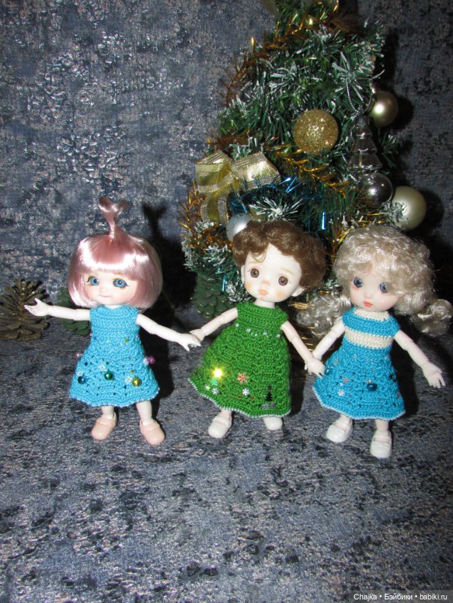 Вязаные наряды на шарнирных кукол 16 см (bjd 16 sm). Предновогодний показ "Рождественская Сказка для кукол" (фото 10)