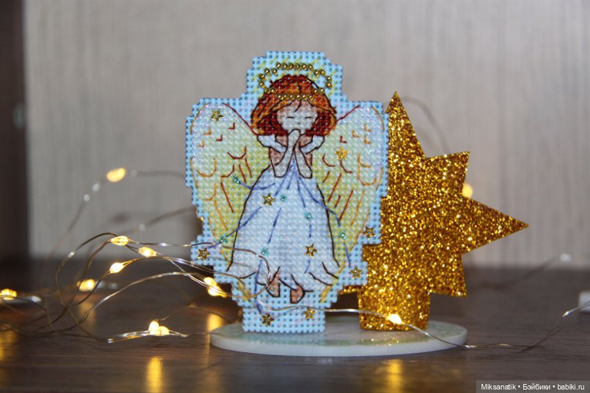 Как мы с куклятами Новый год вышивали