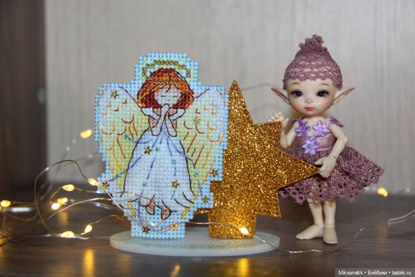 Как мы с куклятами Новый год вышивали