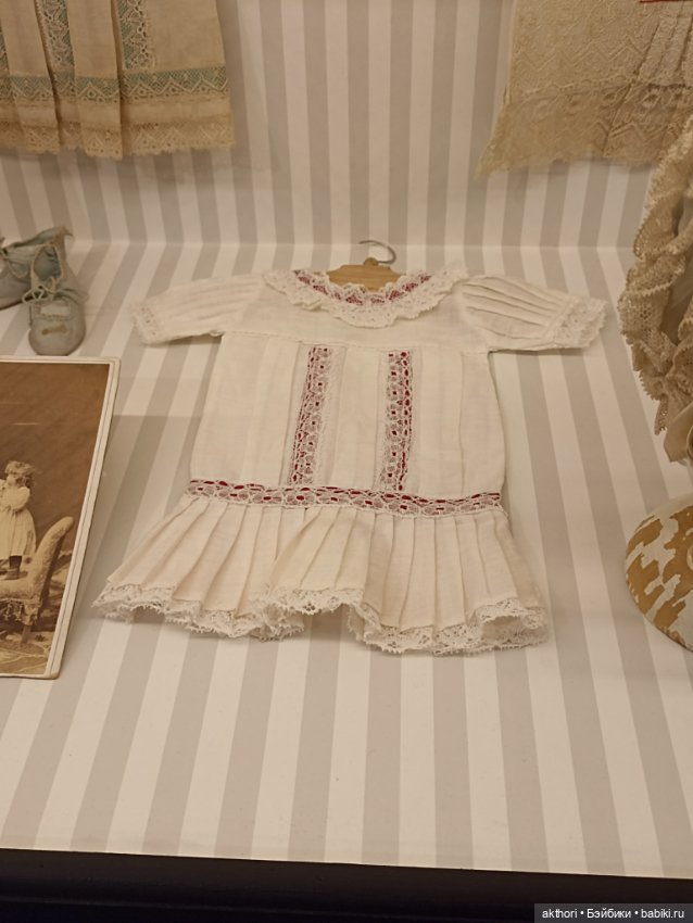 Картинки с выставки — Всё об антикварных куклах: история