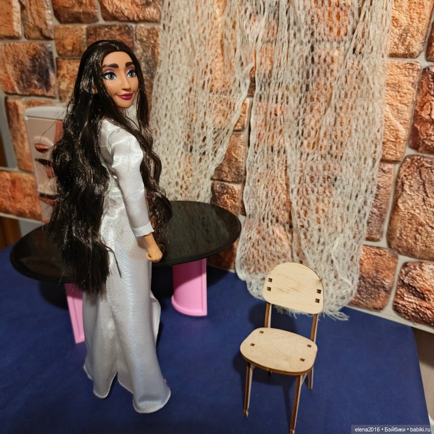 В кафешке — Куклы Barbie (Барби): Looks (фото 10)