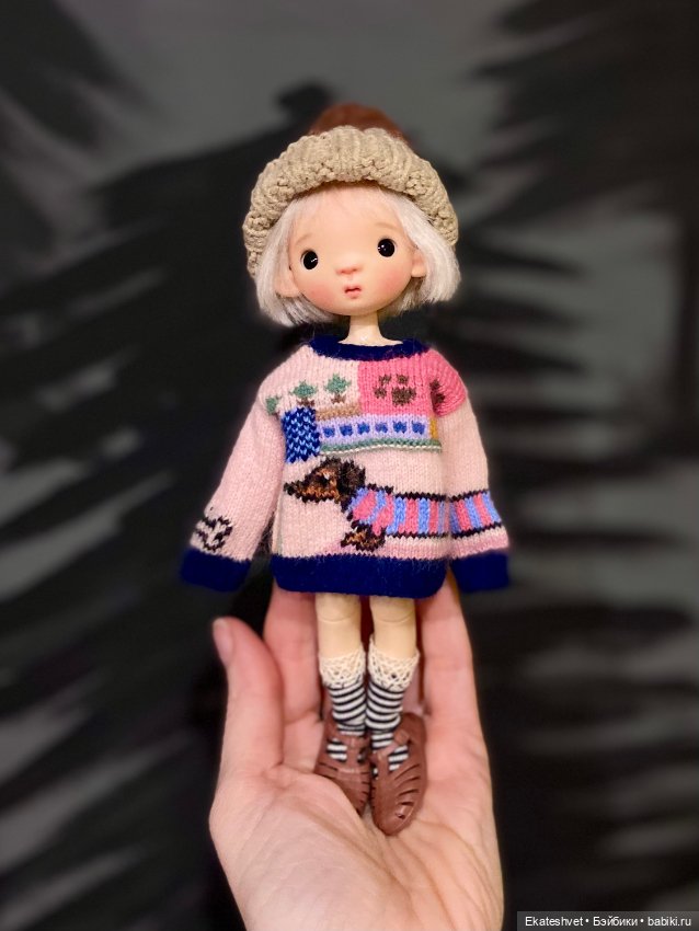 Свитер на кукол БЖД (Блайз, об 22, стодолл М и подобные)