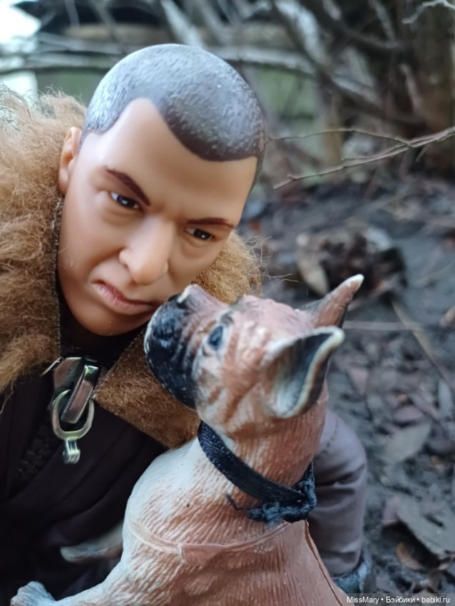 В такую погоду хороший хозяин... Или лучший друг человека в формате 1:6