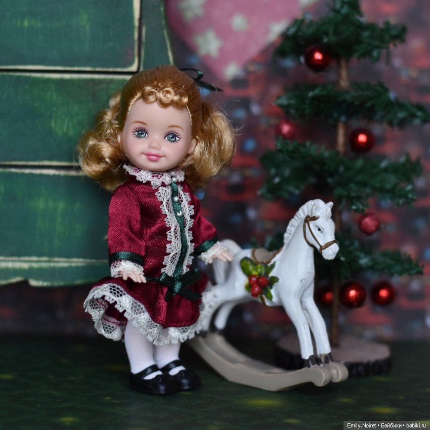 Викторианское Рождество — Куклы Barbie (Барби): Looks (фото 6)
