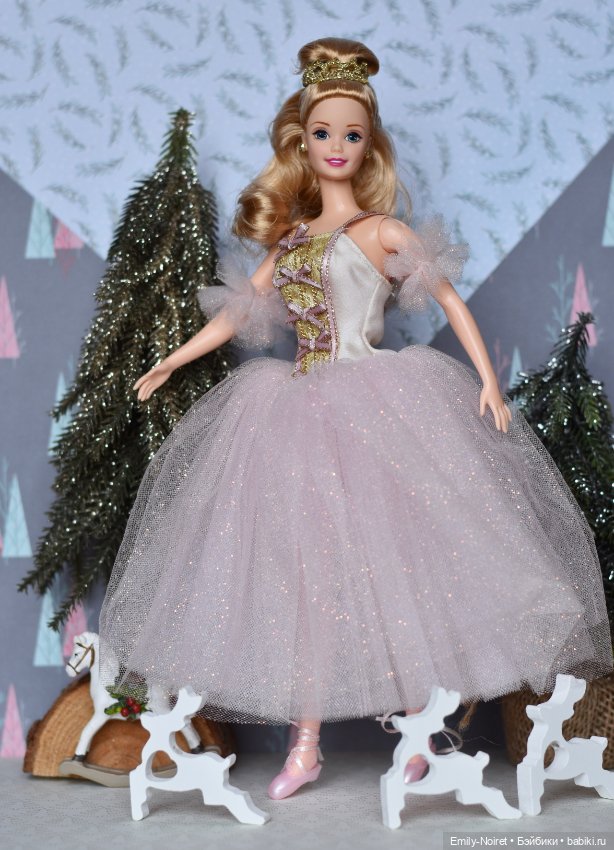 Марципанка — Куклы Barbie (Барби): Looks