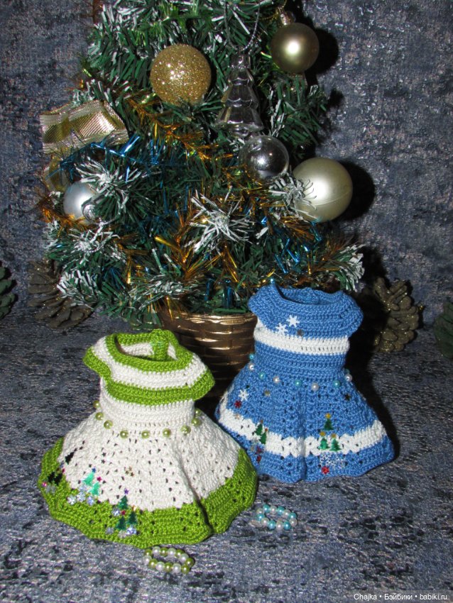 Вязаное платье «Снежинка» на кукол Corolle mini 20 см. Предновогодний показ "Рождественская Сказка для кукол"