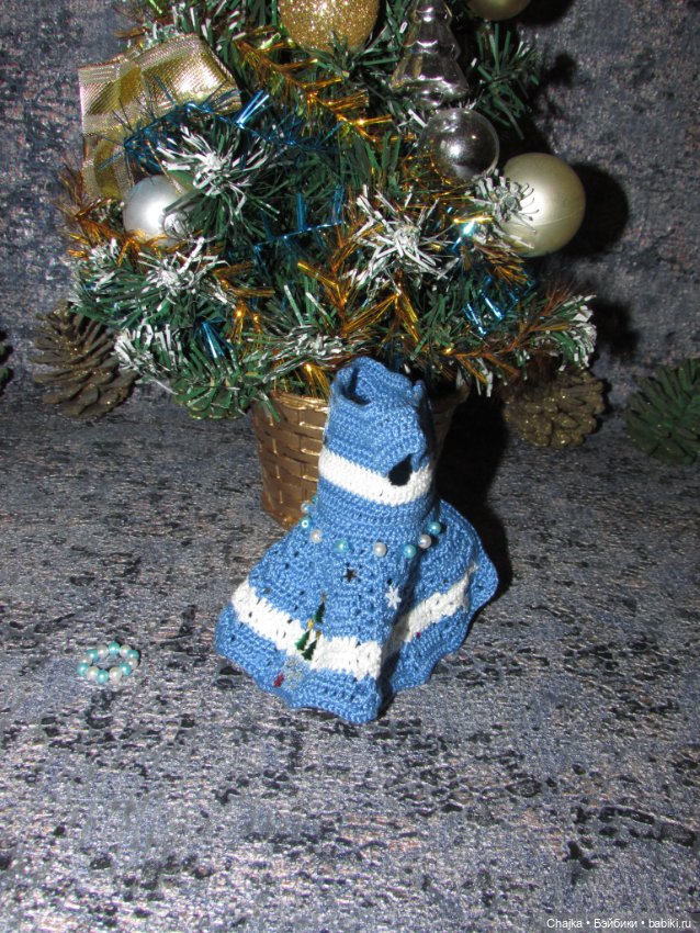 Вязаное платье «Снежинка» на кукол Corolle mini 20 см. Предновогодний показ "Рождественская Сказка для кукол" (фото 9)