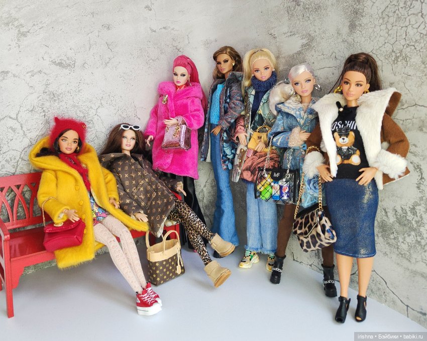 Сшила много пальто — Одежда и обувь для кукол своими руками: фото (фото 2)