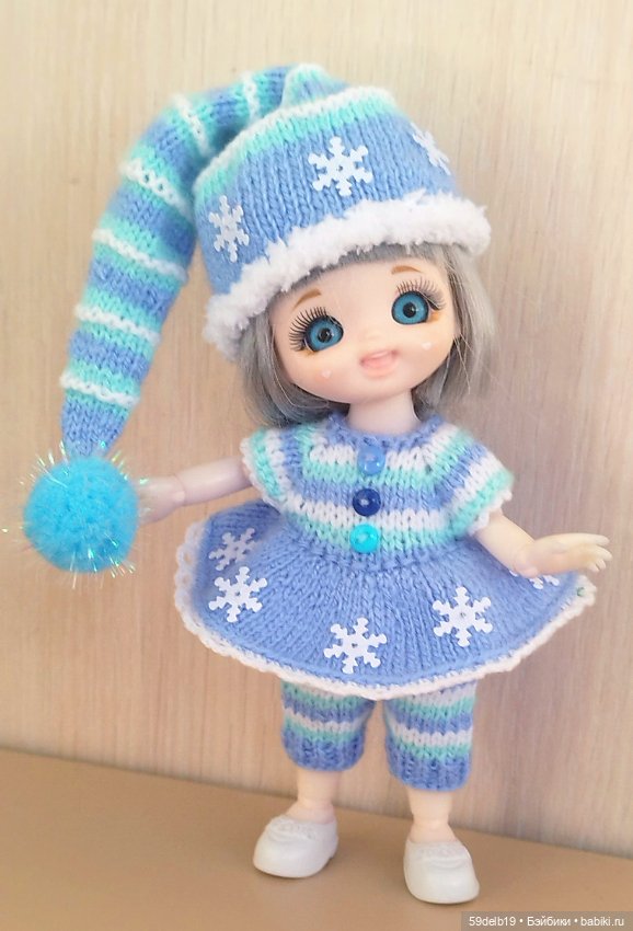 Маленькая новогодняя гномушка Снежка