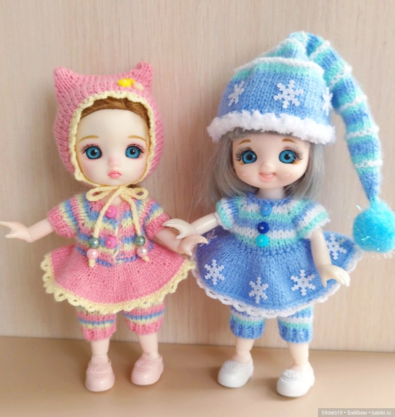 Один фасон - четыре разных костюмчика для баболечек