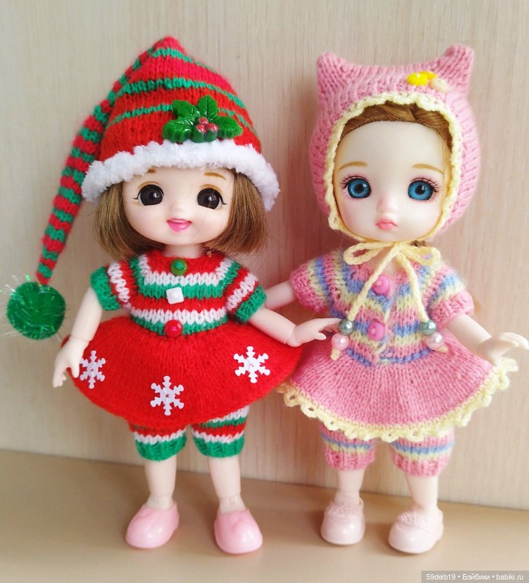 Один фасон - четыре разных костюмчика для баболечек