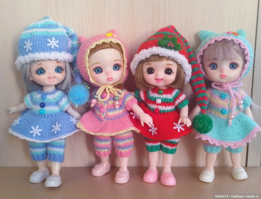 Один фасон - четыре разных костюмчика для баболечек