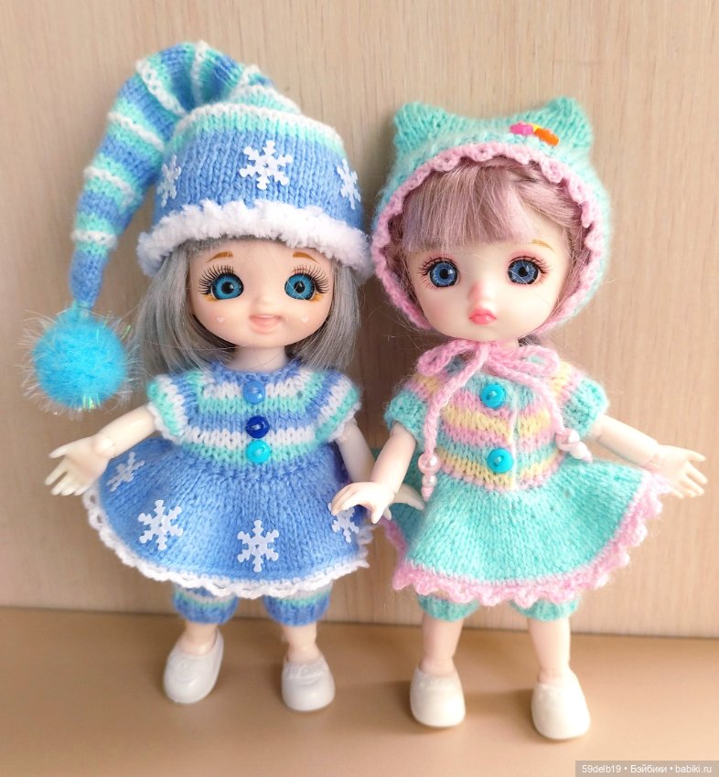 Один фасон - четыре разных костюмчика для баболечек