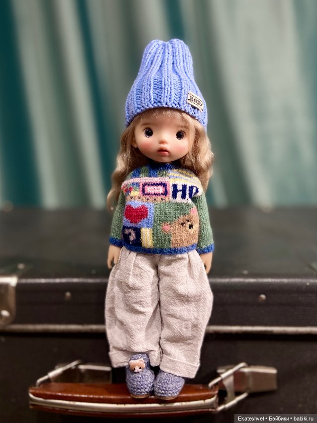 Свитер на кукол БЖД (Блайз, об 22, стодолл М и подобные) (фото 3)
