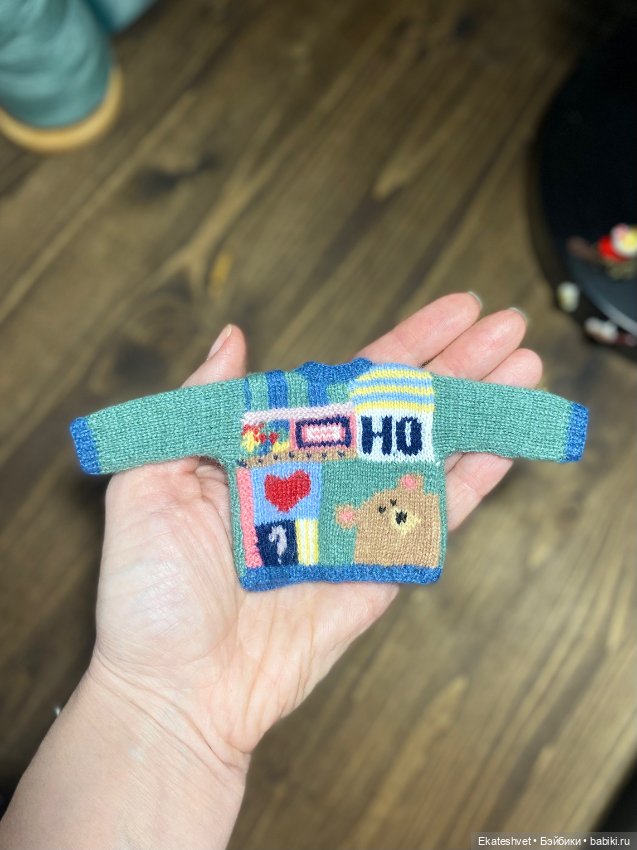 Свитер на кукол БЖД (Блайз, об 22, стодолл М и подобные) (фото 4)