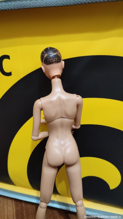 Псевдо Менгф 2020 — Куклы Barbie (Барби): Looks (фото 3)