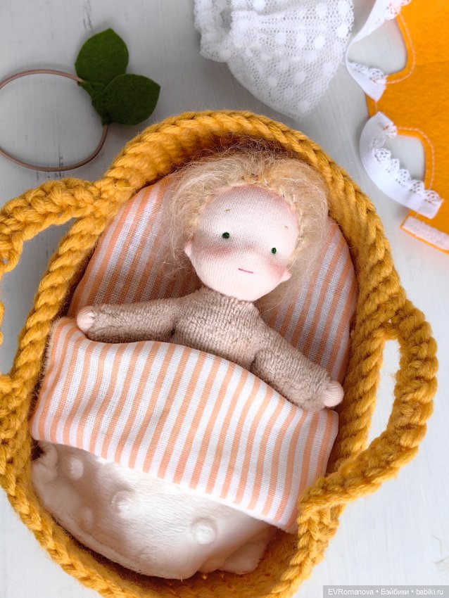 Мандаринка. Маленькая игровая кукла (фото 2)