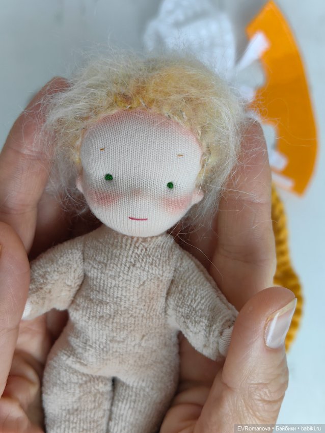 Мандаринка. Маленькая игровая кукла (фото 4)
