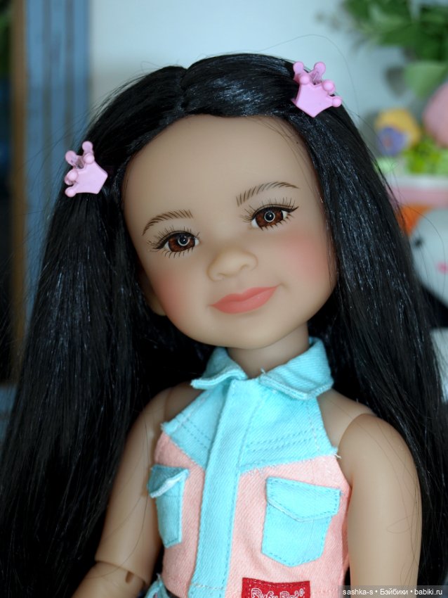 Амина Руби Ред - недооцененная скромная девчонка