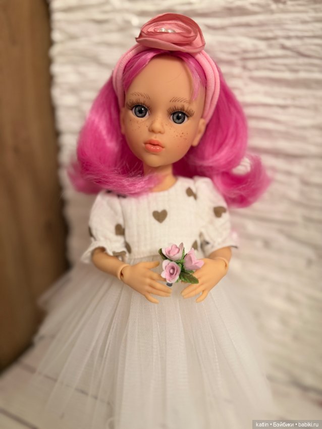 Невероятная Абриль от Паола Рейна, Paola Reina